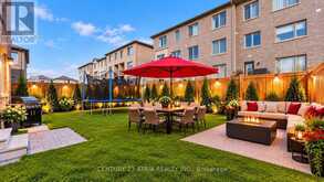 109 VANTAGE LOOP | Newmarket Ontario | Slide Image Thirty-nine