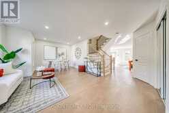 741 BUR OAK AVENUE | Markham Ontario | Slide Image Four