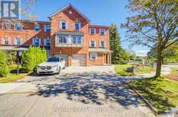 7 HAWTIN LANE | Aurora Ontario | Slide Image One