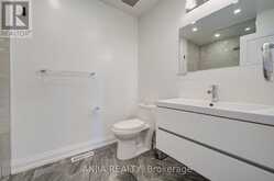 7 HAWTIN LANE | Aurora Ontario | Slide Image Thirty-eight