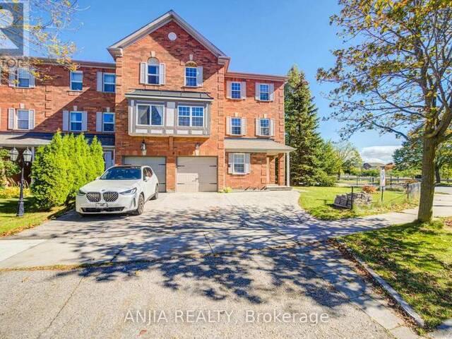 7 HAWTIN LANE Aurora Ontario, L4G 7L4 - Property For Sale