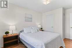 35 HARTWELL WAY | Aurora Ontario | Slide Image Thirty-five