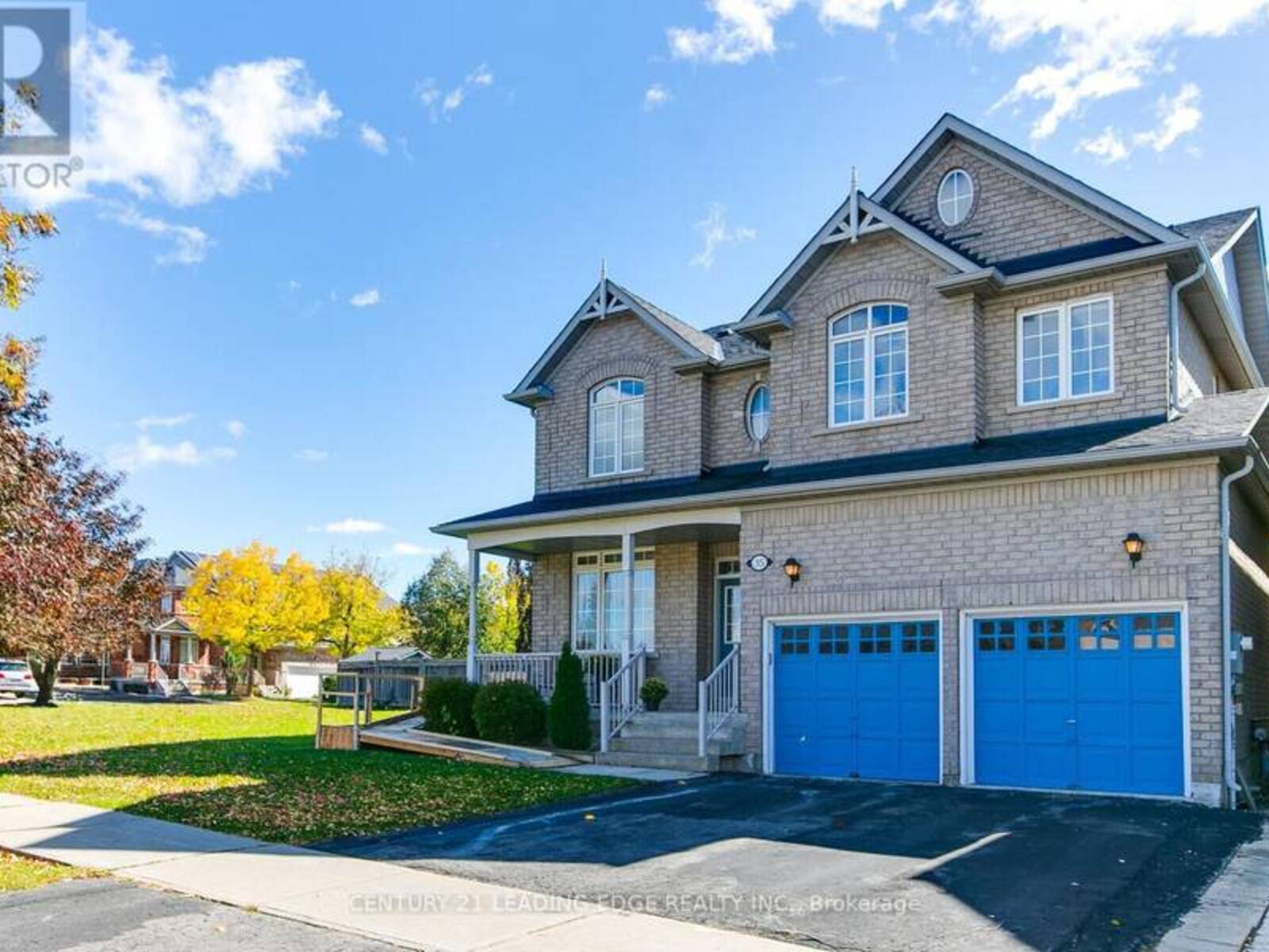 35 HARTWELL WAY, Aurora, Ontario L4G 7X4