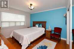 37 MCGILVRAY CRESCENT W | Halton Hills Ontario | Slide Image Nineteen