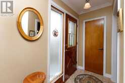 37 MCGILVRAY CRESCENT W | Halton Hills Ontario | Slide Image Four
