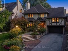 17 KING GEORGES ROAD Toronto Ontario, M8X 1K7