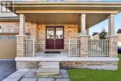 8460 SWEET CHESTNUT DRIVE | Niagara Falls Ontario | Slide Image Four