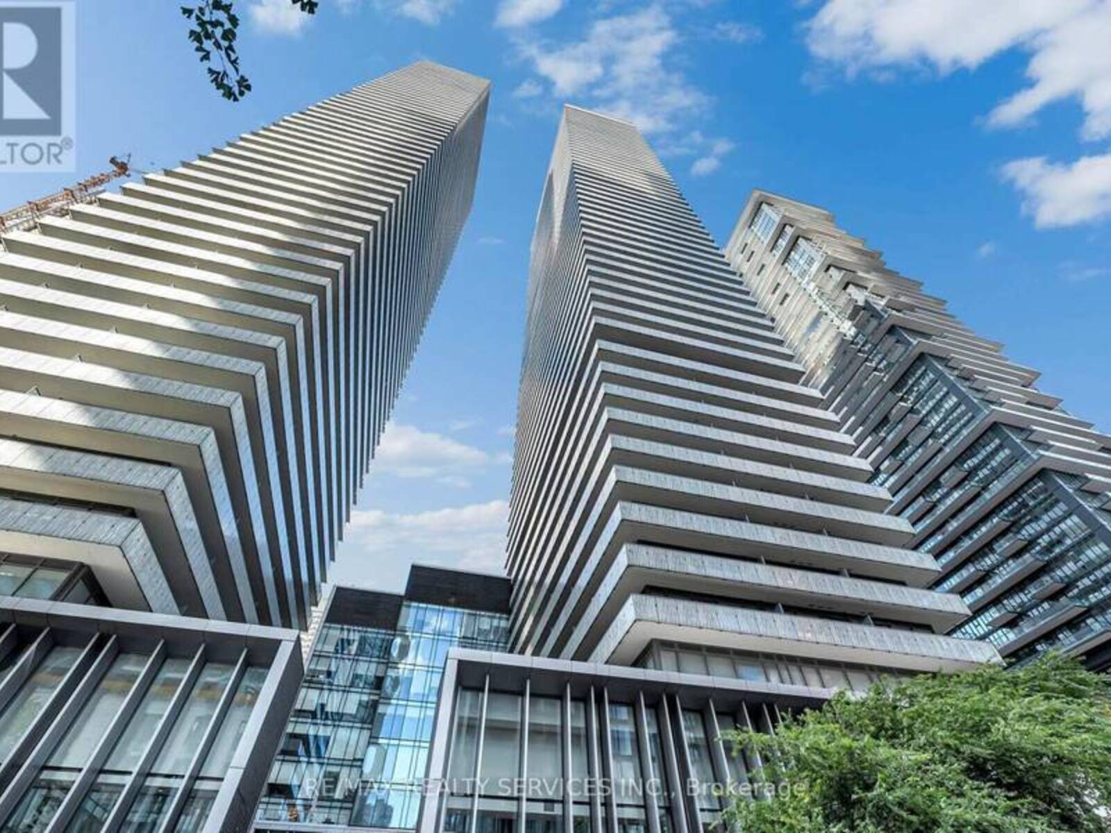 711 - 50 CHARLES STREET E, Toronto, Ontario M4Y 0C3