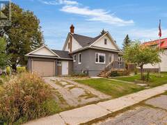 1556 FLOS RD 4 W Springwater Ontario, L0L 2K0
