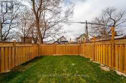 48A LEYTON AVENUE | Toronto Ontario | Slide Image Nineteen