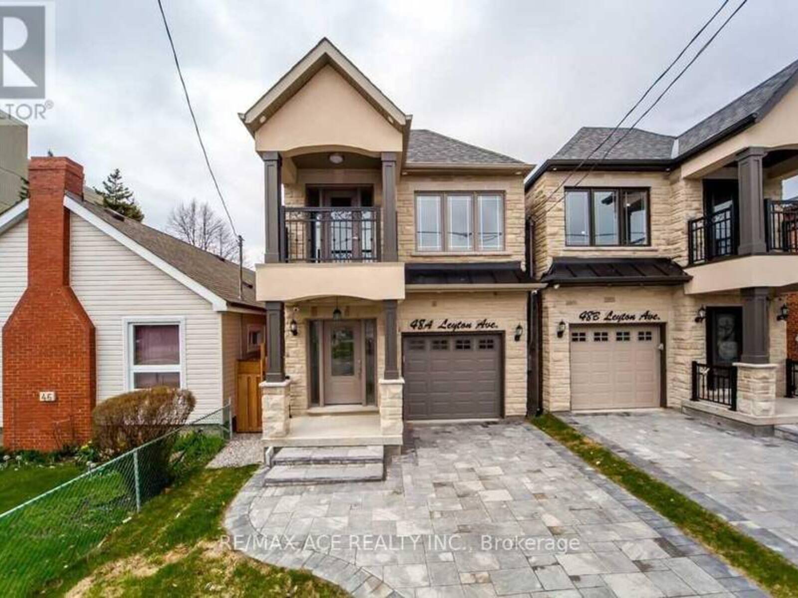 48A LEYTON AVENUE, Toronto, Ontario M1L 3T7