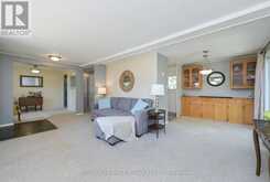 13 HAWTHORNE DRIVE | Innisfil Ontario | Slide Image Fifteen