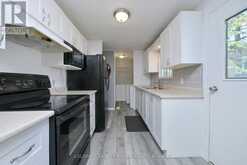 13 HAWTHORNE DRIVE | Innisfil Ontario | Slide Image Nine