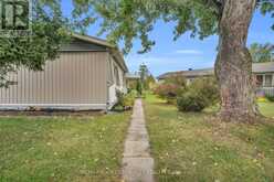11 NATURE TRAIL ROAD | Innisfil Ontario | Slide Image Thirty-three