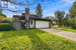 287 BLUE HERON RIDGE | Cambridge Ontario | Slide Image Two
