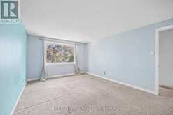 17 GLACEPORT AVENUE | Dundas Ontario | Slide Image Thirteen