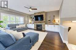 31 ELMBANK TRAIL | Kitchener Ontario | Slide Image Eleven