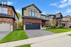 31 ELMBANK TRAIL | Kitchener Ontario | Slide Image Four
