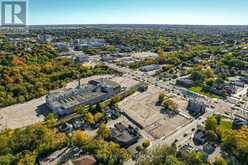 374 PENN AVENUE | Newmarket Ontario | Slide Image Eight