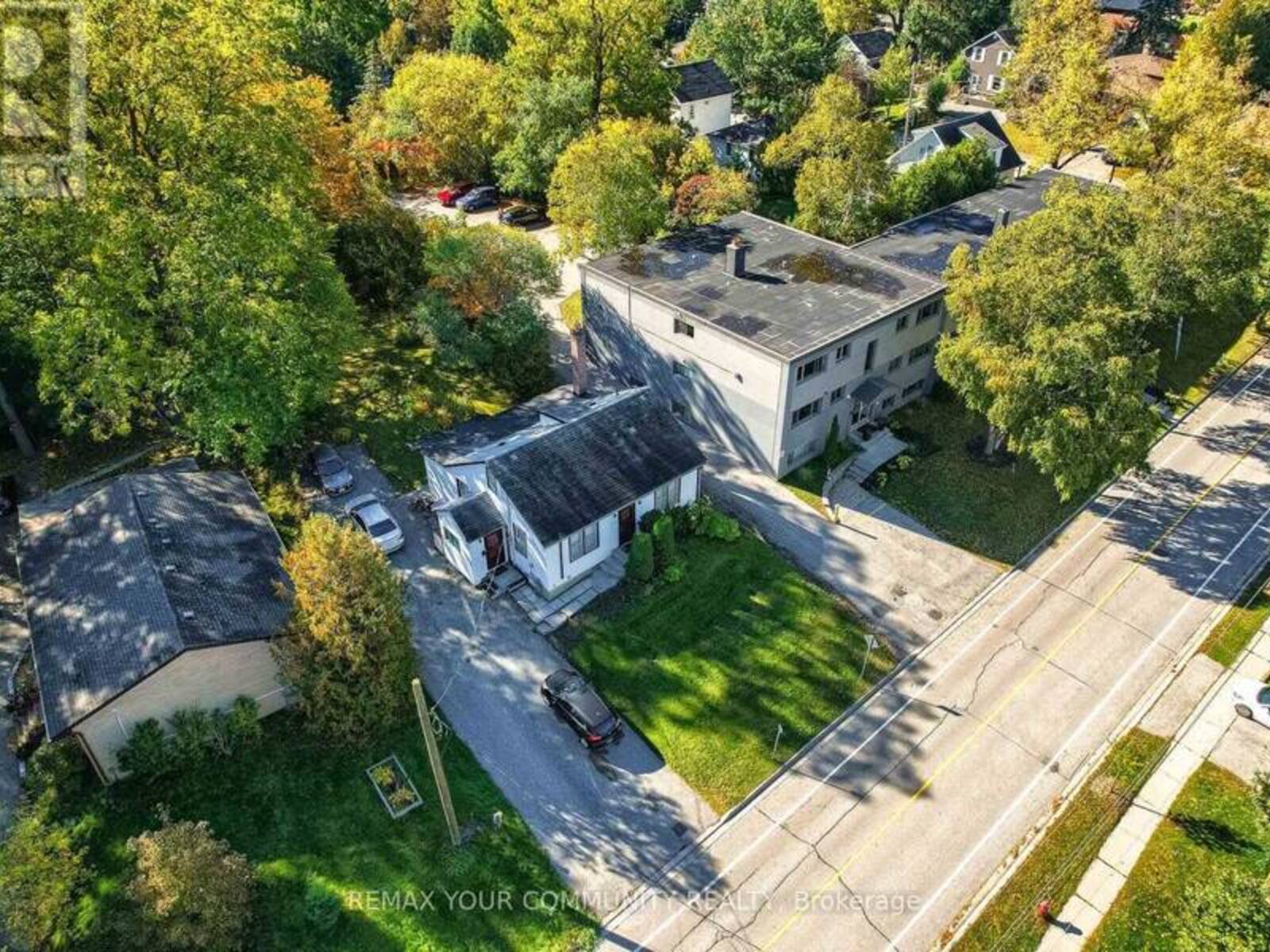 374 PENN AVENUE, Newmarket, Ontario L3Y 2S9