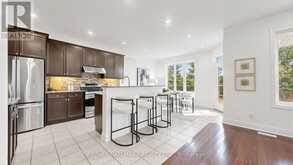 6 TENTONE COURT | Richmond Hill Ontario | Slide Image Twelve
