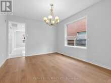 396 CUNDLES ROAD W | Barrie Ontario | Slide Image Seven
