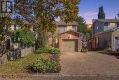 37 BAYVIEW DRIVE | Grimsby Ontario | Slide Image One