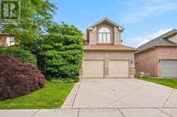207 VALRIDGE DRIVE | Ancaster Ontario | Slide Image One