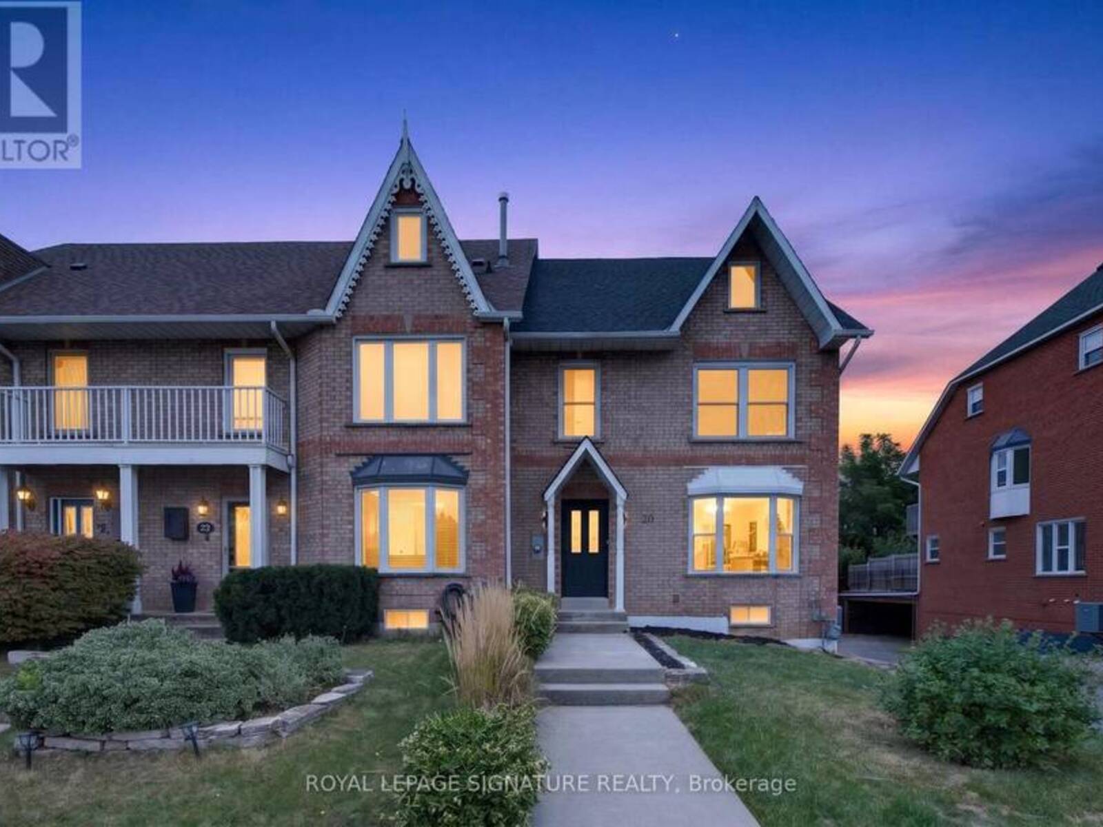 20 SUNVALE PLACE, Hamilton, Ontario L8E 4Z7