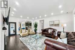 18 BLENHEIM CIRCLE | Whitby Ontario | Slide Image Nine