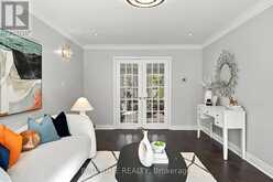 75 SOMERSET CRESCENT | Richmond Hill Ontario | Slide Image Eight