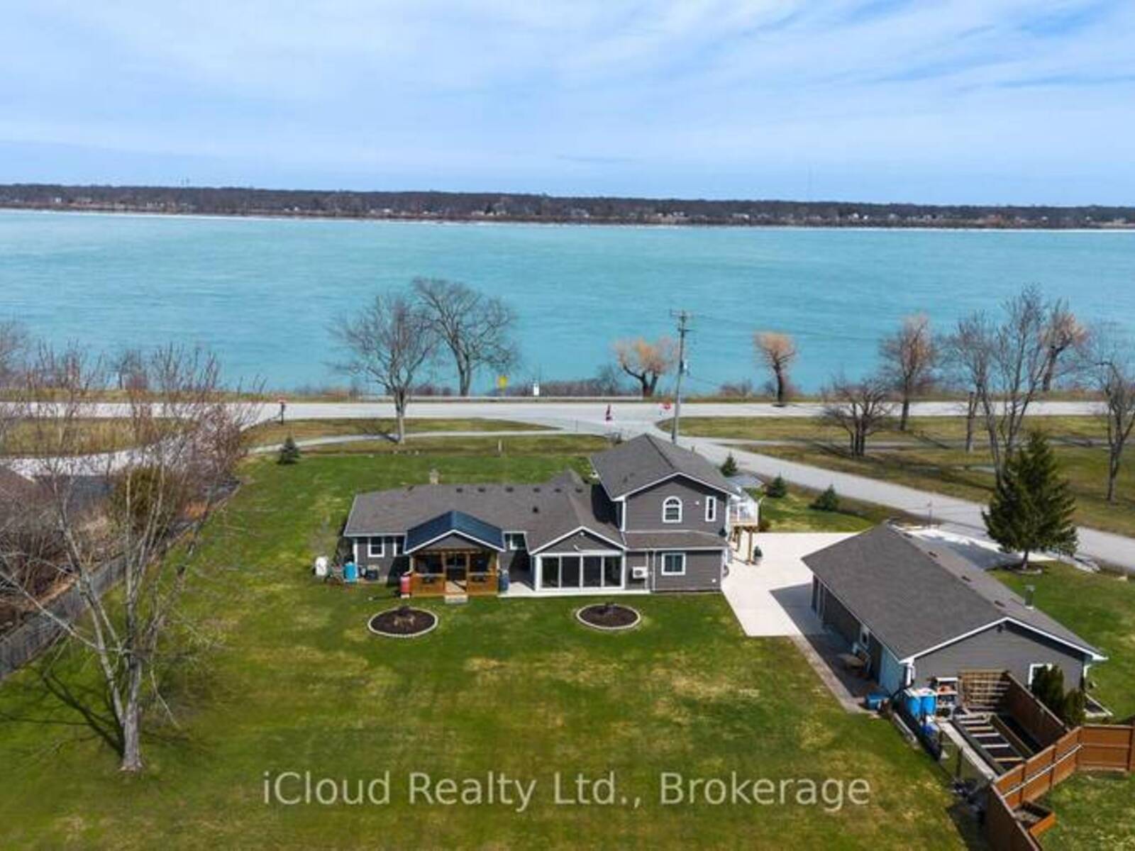 4099 NIAGARA PARKWAY, Fort Erie, Ontario L0S 1S0