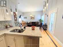 7 CAMPBELL AVENUE | Hamilton Ontario | Slide Image Ten