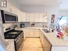 7 CAMPBELL AVENUE | Hamilton Ontario | Slide Image Eleven