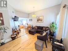 7 CAMPBELL AVENUE | Hamilton Ontario | Slide Image Twelve