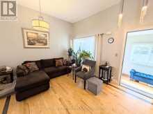 7 CAMPBELL AVENUE | Hamilton Ontario | Slide Image Thirteen