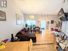7 CAMPBELL AVENUE | Hamilton Ontario | Slide Image Fifteen