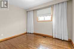 18 SORLYN AVENUE | Toronto Ontario | Slide Image Fourteen