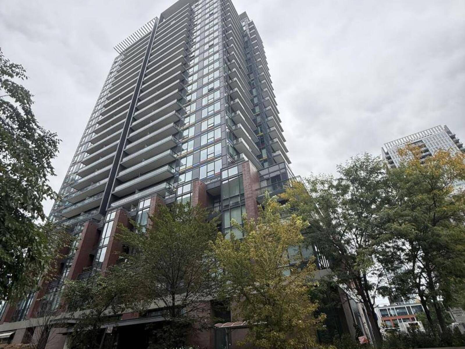 1901 - 225 SACKVILLE STREET, Toronto, Ontario M5A 3H1