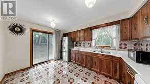 2 TRIMONTIUM CRESCENT | Toronto Ontario | Slide Image Twelve
