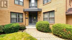 2 TRIMONTIUM CRESCENT | Toronto Ontario | Slide Image Two