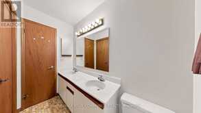 2 TRIMONTIUM CRESCENT | Toronto Ontario | Slide Image Thirty-two