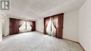2 TRIMONTIUM CRESCENT | Toronto Ontario | Slide Image Six