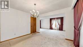 2 TRIMONTIUM CRESCENT | Toronto Ontario | Slide Image Nine