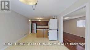 102 COLUMBIA ROAD | Barrie Ontario | Slide Image Fourteen