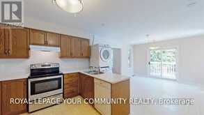 102 COLUMBIA ROAD | Barrie Ontario | Slide Image Seventeen