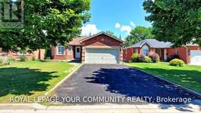 102 COLUMBIA ROAD | Barrie Ontario | Slide Image One