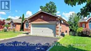102 COLUMBIA ROAD | Barrie Ontario | Slide Image Five