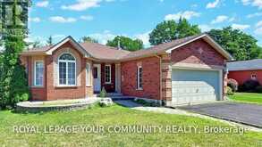 102 COLUMBIA ROAD | Barrie Ontario | Slide Image Six