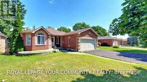 102 COLUMBIA ROAD | Barrie Ontario | Slide Image Seven